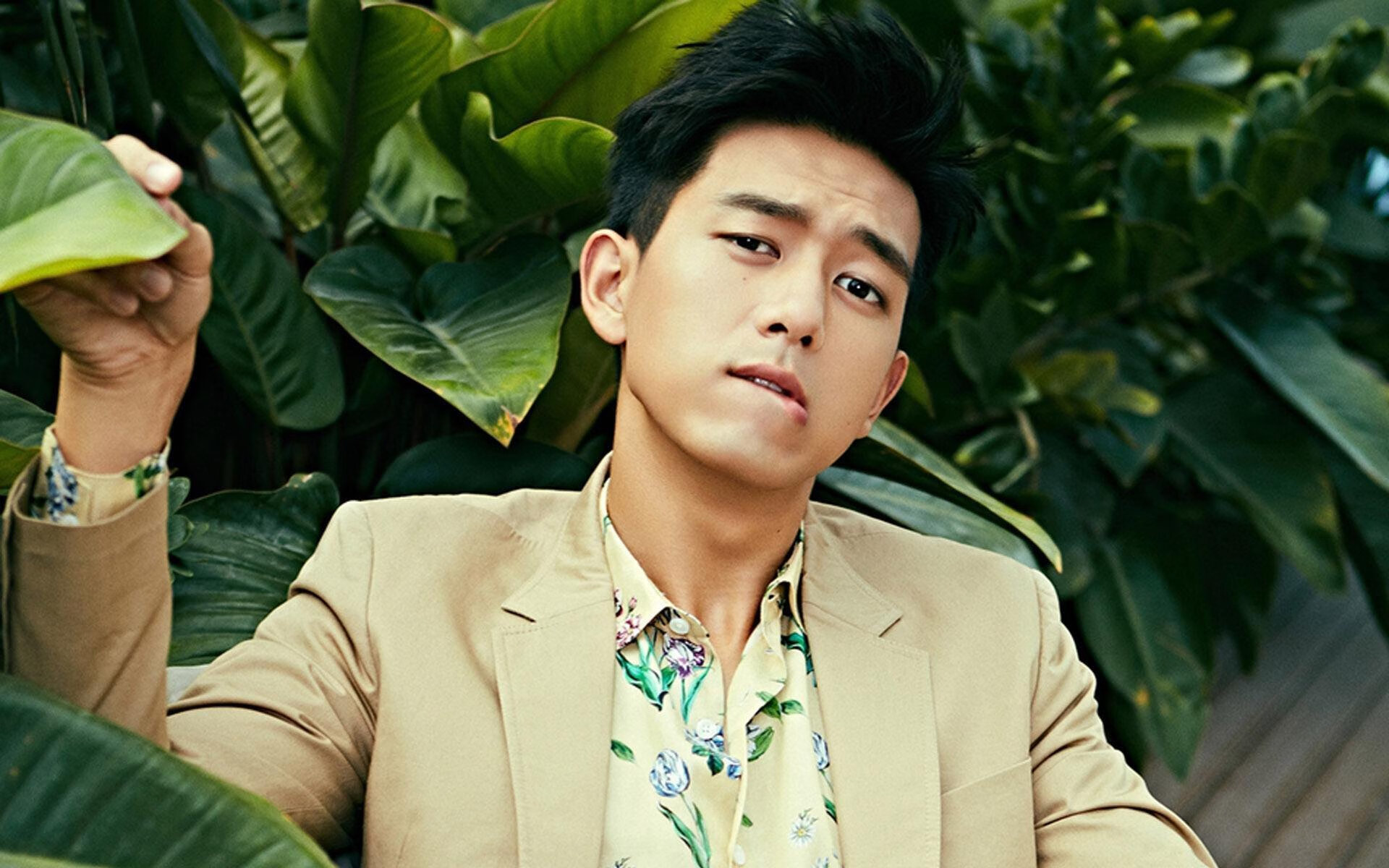 球员自制纪录片上映，展现赛场背后真实生活，球员自制纪录片上映,展现赛场背后真实生活