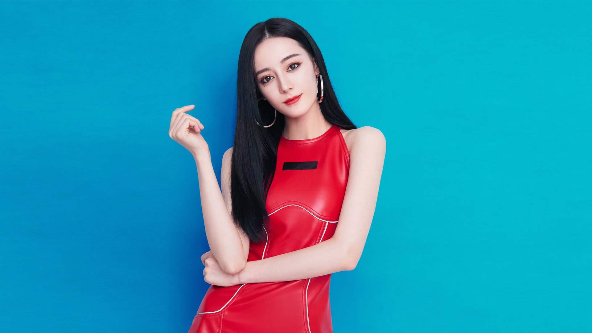 高校篮球联赛宣传片上线聚焦拼搏过程与团队精神展现，高校篮球比赛